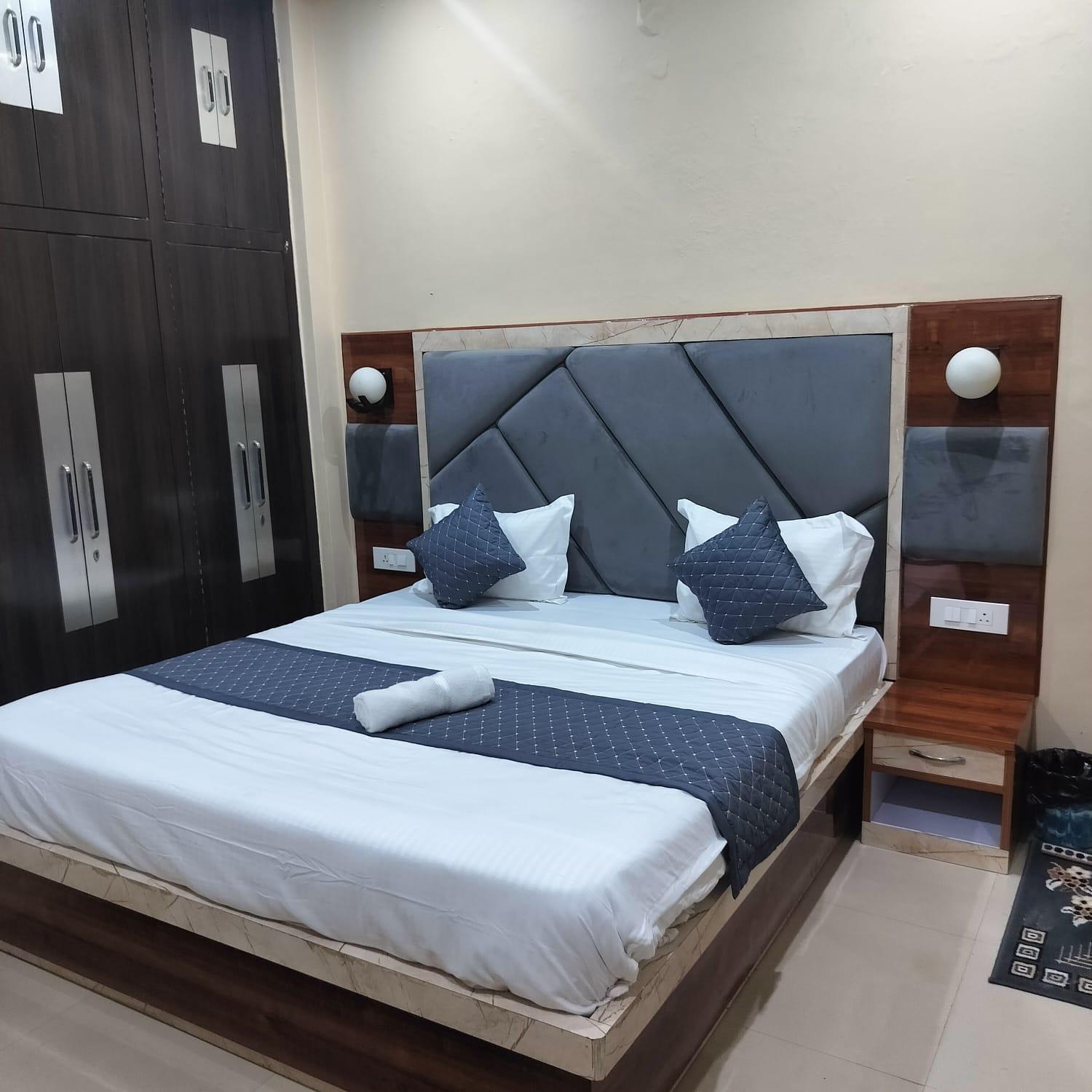 The Five Dimension Apartment Agra  Exterior photo